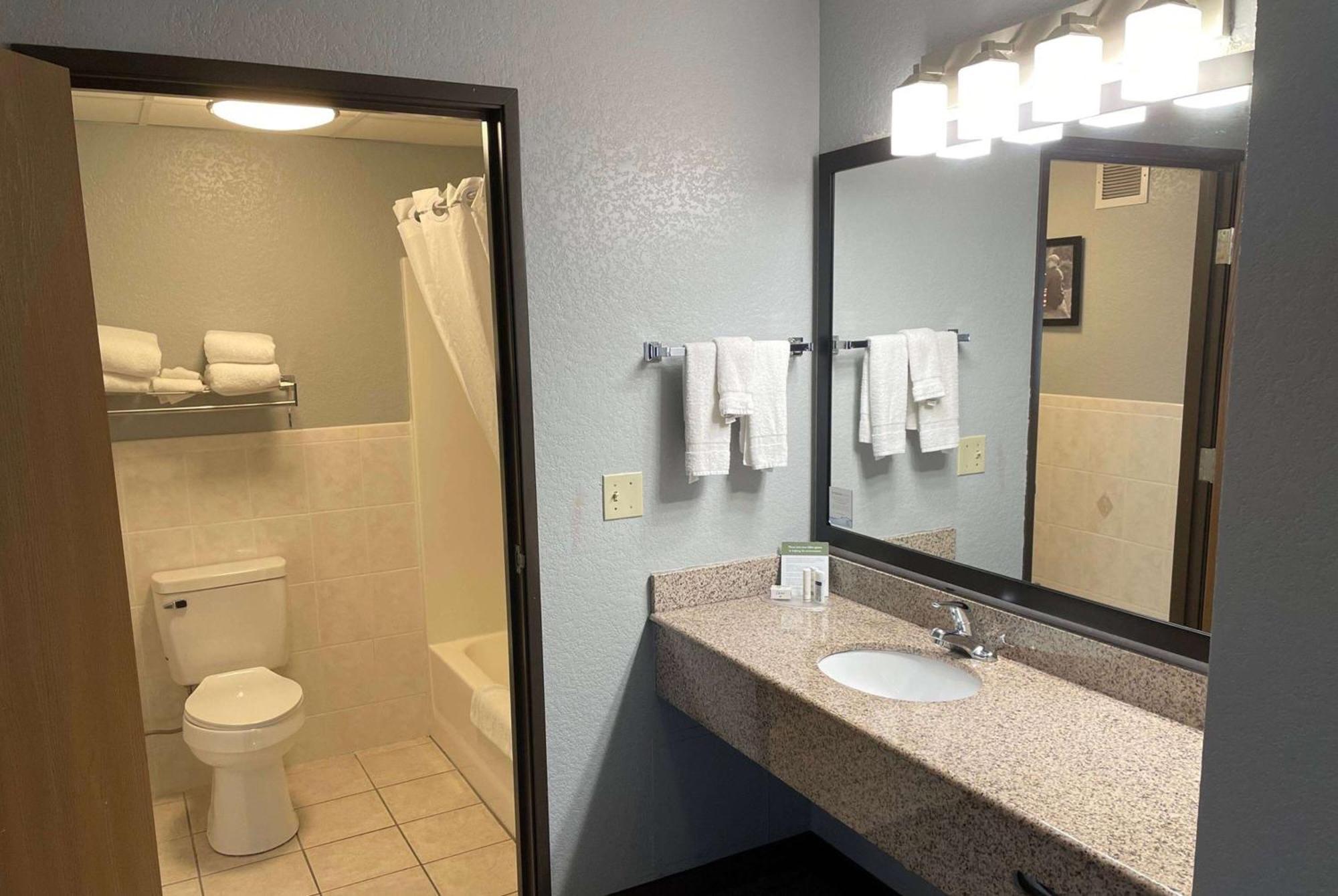 Americinn By Wyndham Ankeny/Des Moines Εξωτερικό φωτογραφία